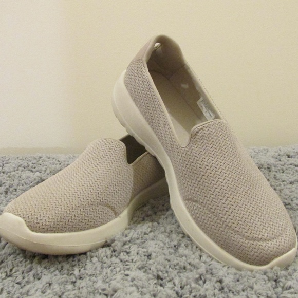 Skechers Shoes - Skechers GoWalk Goga Max Slip On